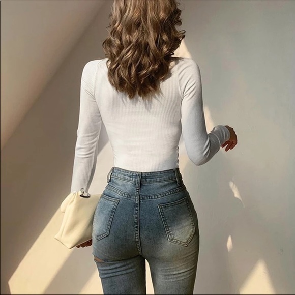 Angela Square Neck Top - Picture 3 of 8